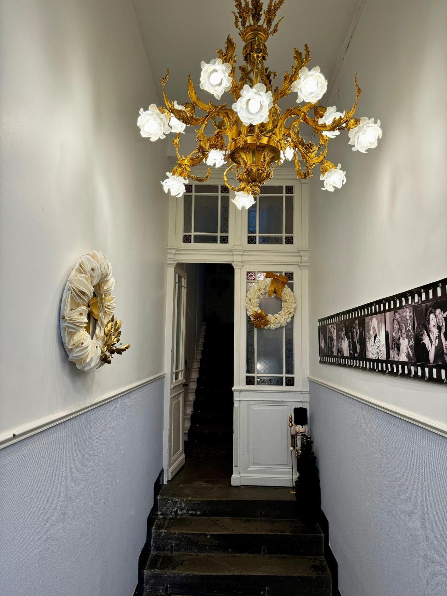 Schloss Apartment, Zentrum